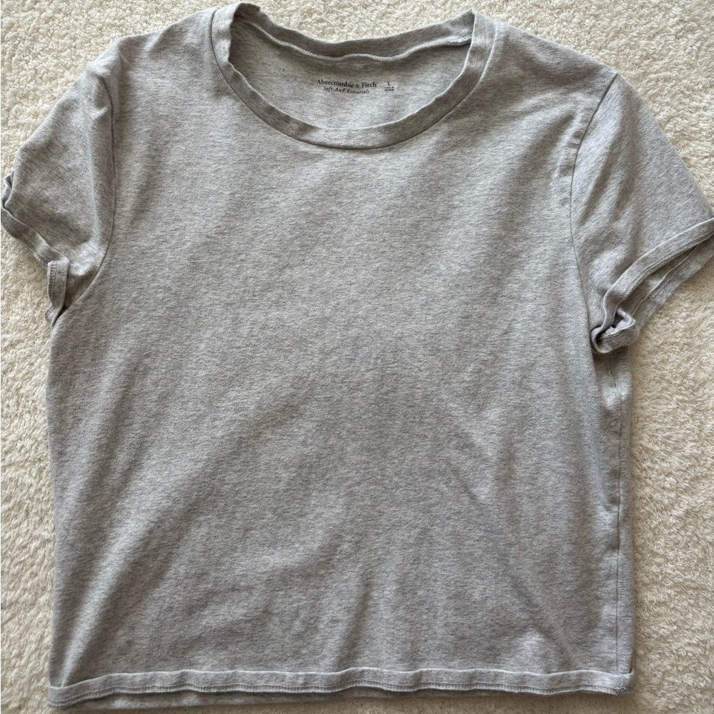 grey abercrombie short sleeve